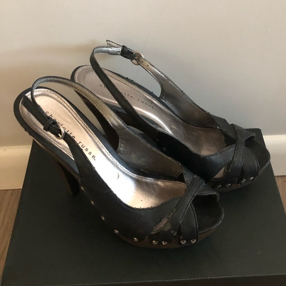 Black Sandals - Picture 2 of 4